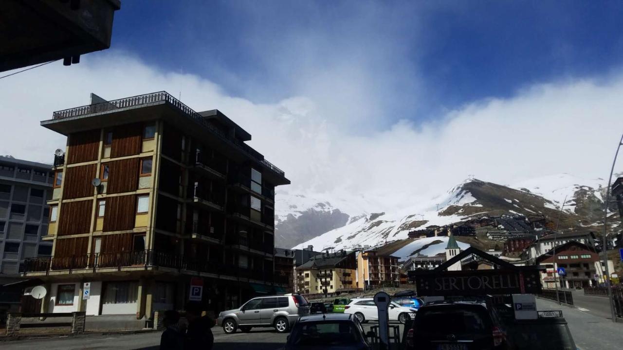 Homey Apartment In The Heart Of Cervinia Breuil-Cervinia Exterior photo